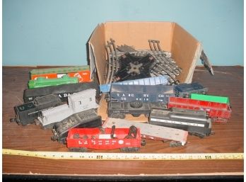 Group Of Lionel O-Gauge Electric Trains And Track  (245)