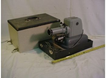 Filmstrip Projector, Viewlux Strip-o-Matic III   (138)