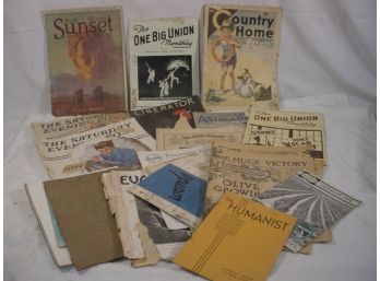 Lot Of Magazines And Newspapers  (111)
