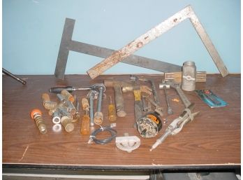 Assorted Tools  (190)