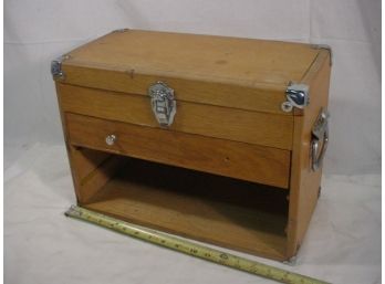 Oak Wood Box, Machinist Style, 16'x 11'  (112)