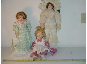 3 Dolls  (10)