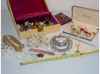 Jewelry Boxes And Contnts, Rhinestones, Bracelet, Earrings, Necklaces  (188)