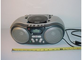 RCA Radio, CD Player  (28)