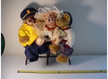 3 Stuffed Bears In Bentwood Bench  (29)