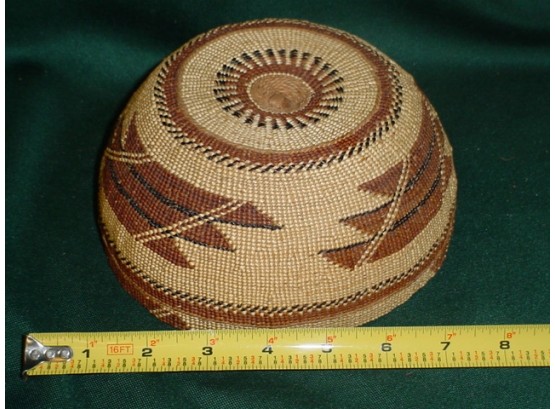 Hupa Hat