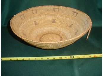 Large Woven Mono Basket   (1077)