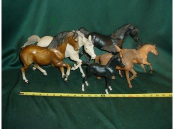 6 Horse Figurines, Plastic And Wood (1112)