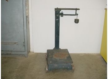 Rolling Iron Platform Scale, Fairbanks Morse & Co. 1,000 Pound Capacity, Code 1124