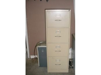 4 Drawer Metal Filing Cabinet  (119)