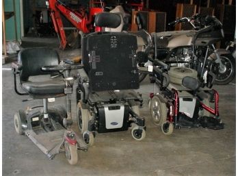 3 Electric Wheelchairs For Parts  (90)