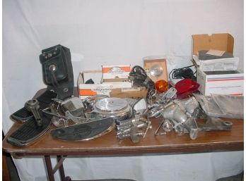 Assorted Harley Davidson Engine Parts And Accessories  (228)