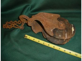Wood And Metal Pully   (142)