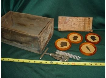 Wood Box, 4 Silhouettes, Tie Holder, Nutcracker & Picks (4)