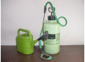 3 Gallon Garden Sprayer, Watering Can   (243)