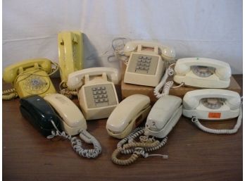 10 Telephones  (76)