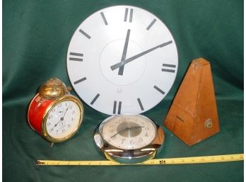3 Clocks  & Seth Thomas Metronome (54)