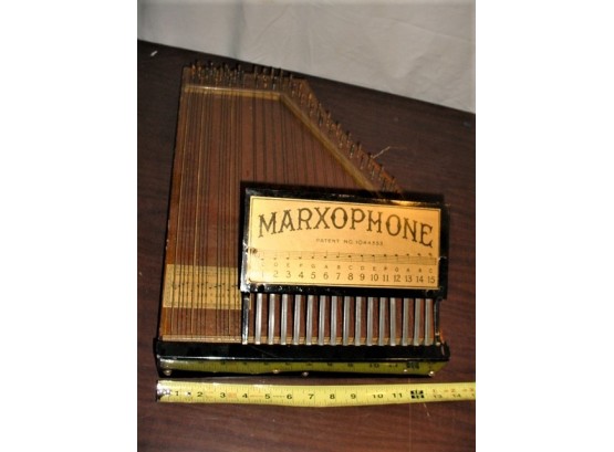 Marxophone, 12'x 19'   (90)