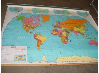 4 Hanging Roll Up Maps  (183)