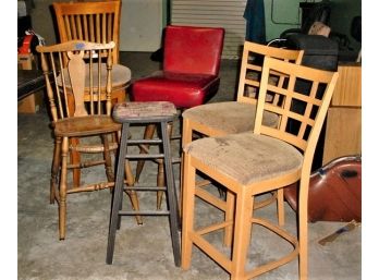 2 Swivel Bar Stools, Bar Stool, Youth Chair, Stool    (196)