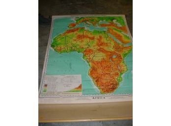 Hanging Roll Up  Wall Map Of Africa, Denoyer-geppert, 1966   (343)