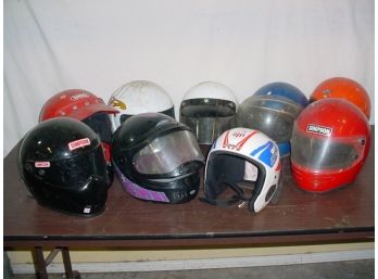 9 Motorcycle Helmets   (143)