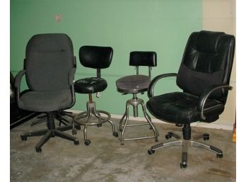 4 Swivel Office Chairs  (132)