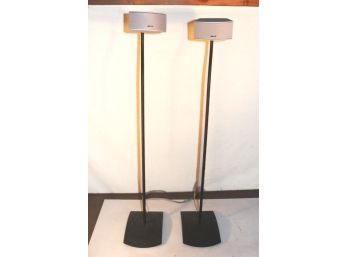 Pair Of Bose Computer Speakers On Stands  (332)