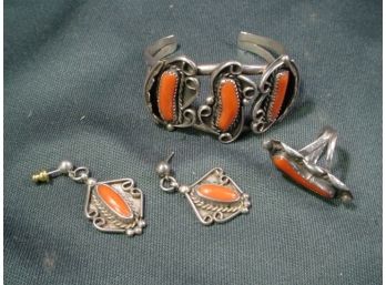 Coral & Silver Bracelet, Ring & Earrings  (20)