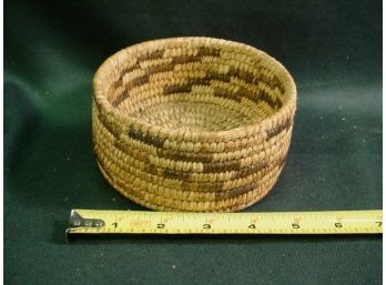 Papago Basket, 2'high, 5' Wide   (179)