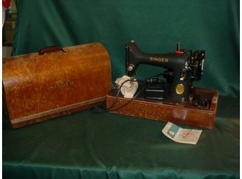 Electric Singer Sewing Machine In Case  (134B)
