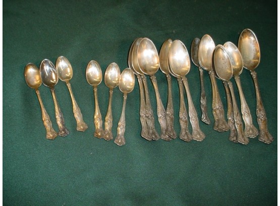 Rogers Bros Spoons: 12 Teaspoons, 6 Demitasse Spoons, 1 Tablespoonk 1 Child's Spoon  (197)