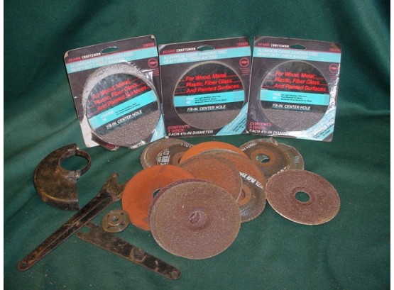 Assorted Sanding Discs And Tools  (18)