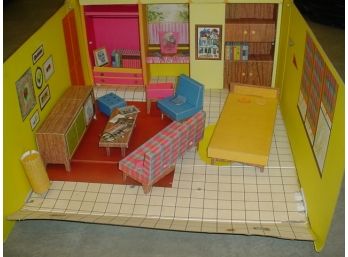 Mattel's Barbie's Dream House, With Furniture  (97)