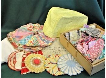 16 Hand Stitched Quilt Pieces And Extra Cut Pieces And Material  Pot Holders, Canvas Bag, More (123)
