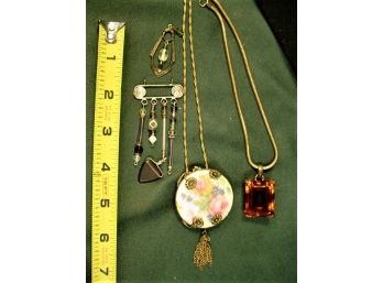 2 Necklaces And 2 Pendants  (201)
