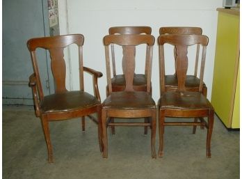 Matching Set Of 5 Turn Of The Century American Oak 'T-Back' Chairs With Arm Chair  (253)