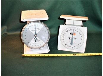 American Family And Hanson Kitchen Scales  (1)