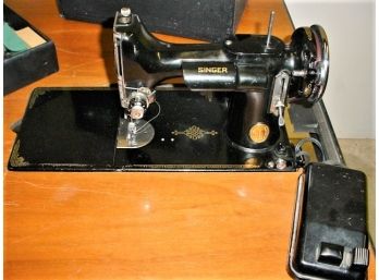 Singer Featherweight Sewing Machine With Custom Made Top, Wood & Metal Folding Table  (135)