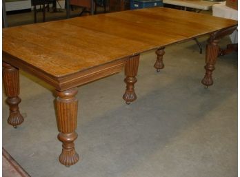 Super Nice Antique American Oak 42' Dining Table With 5 Fluted Legs & 5 Original 10' Leaves  (217)