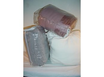 Gueen 'Bed In A Bag', Queen Sheets & Blanket   (361)