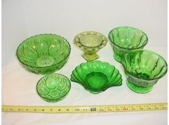 6 Pieces Assorted Green Glass  (197)