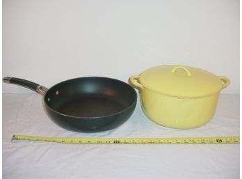 Descoware 10.5' Pot And Lid- Belguim & Circulon 12' Fry Pan   (423)