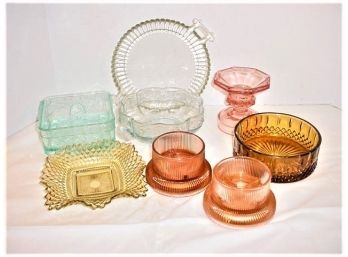 8 Pieces Colored Pattern Glass   (198)