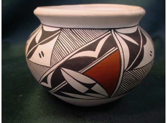 Acoma Pottery Bowl, Isleta Pueblo  (189)