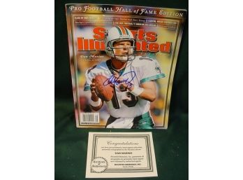 Sports Illustrated Signed Dan Marino, Class Of  2005 Issue  (87)