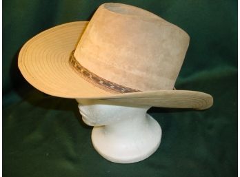 Resistol Felt Hat, Size 7 1/8   (192)