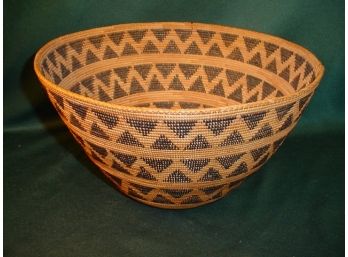 Beautiful, Old Kern River 'Yokut' Basket With Sidewinder Snake Design, (13)