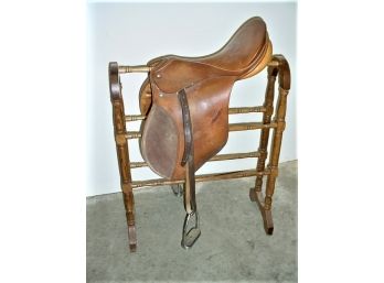 Fine Leather English Riding Saddle, G Passier & Son, Hannover (241)