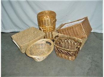 6 Assorted Woven Baskets  (75)